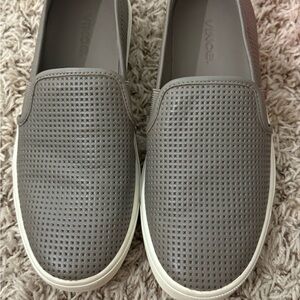 Vince Women Gray Slip-On Shoes Size 6/36